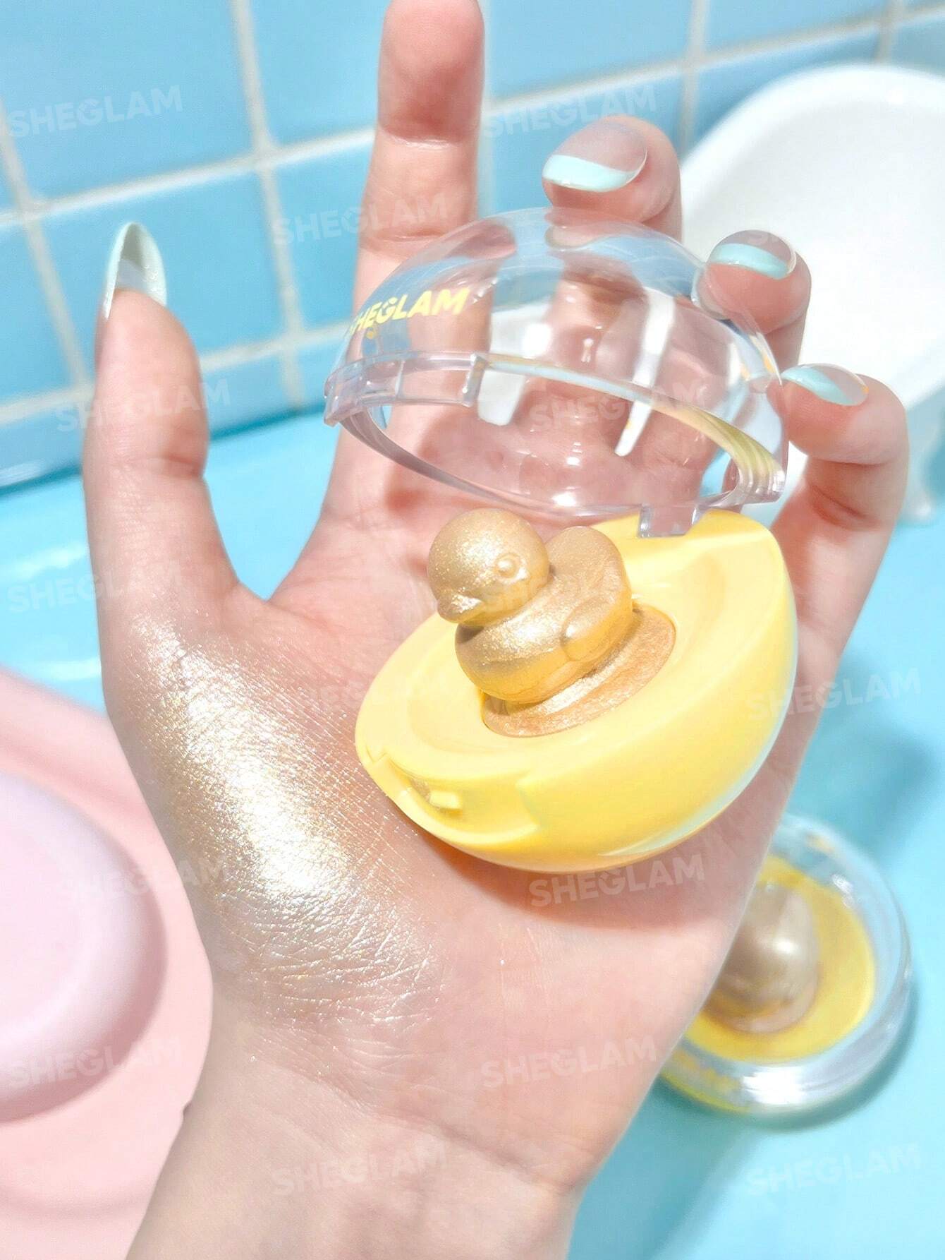 SHEGLAM Lucky Duck 3D Highlighter