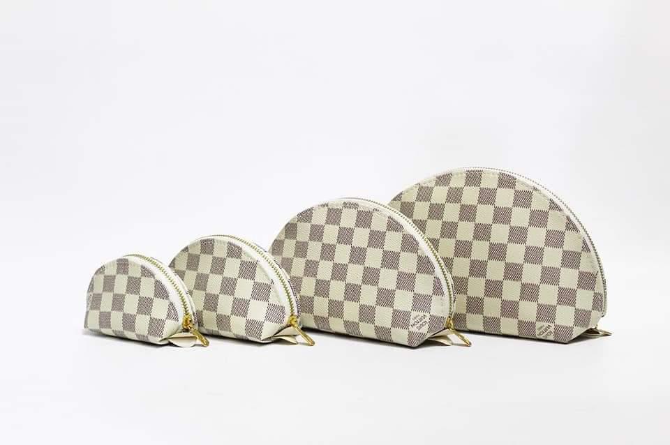 4pcs set LV Travel Pouches