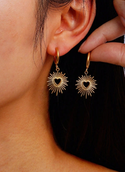 Heartflare Mini Hoops