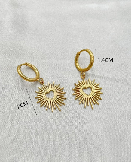 Heartflare Mini Hoops