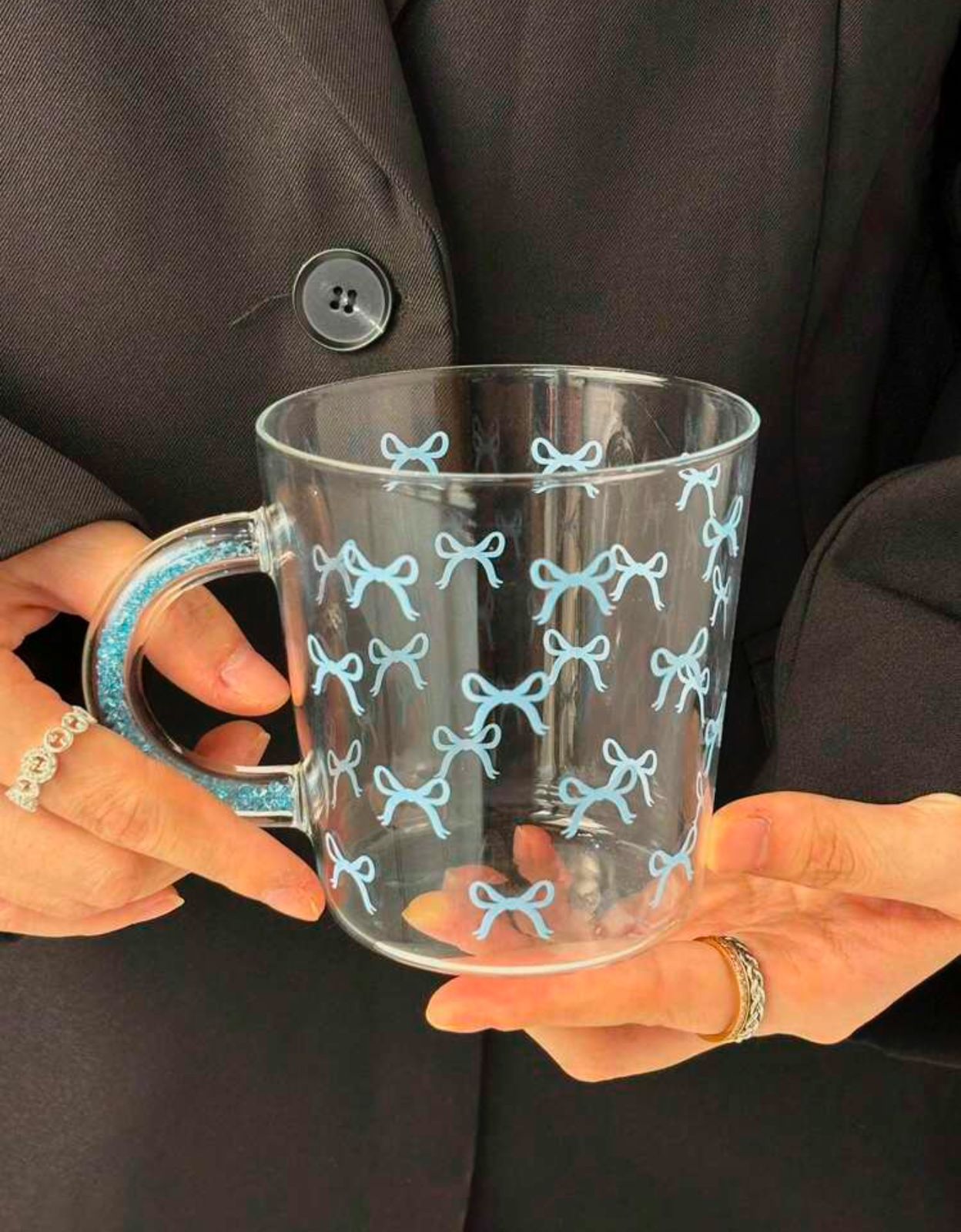 1pc Blue bow glass with glitter handle