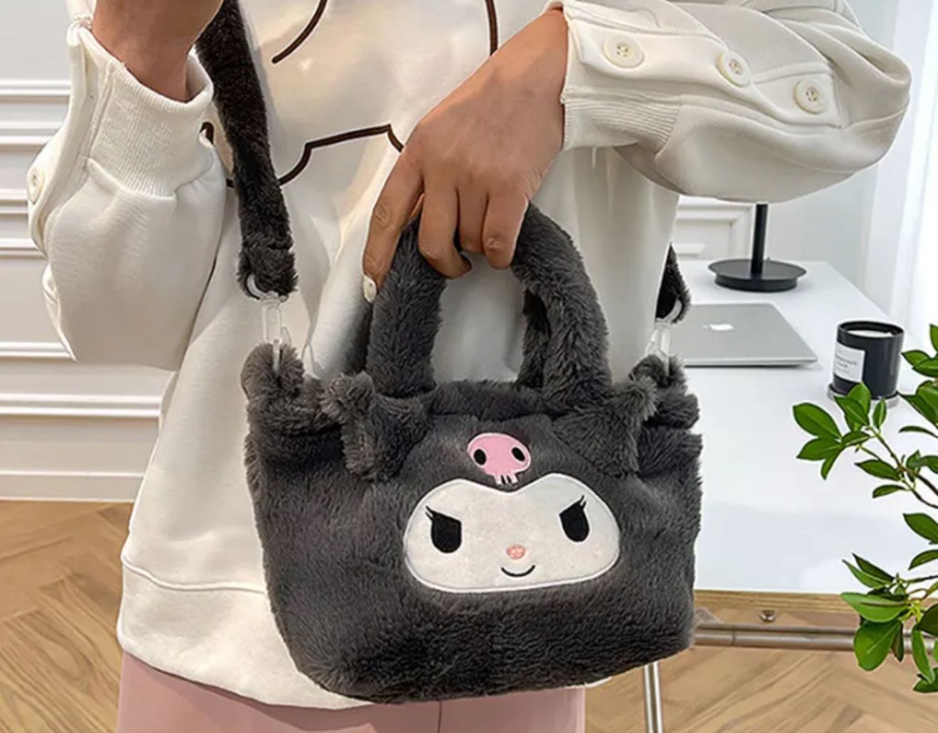 Kids plushies bag