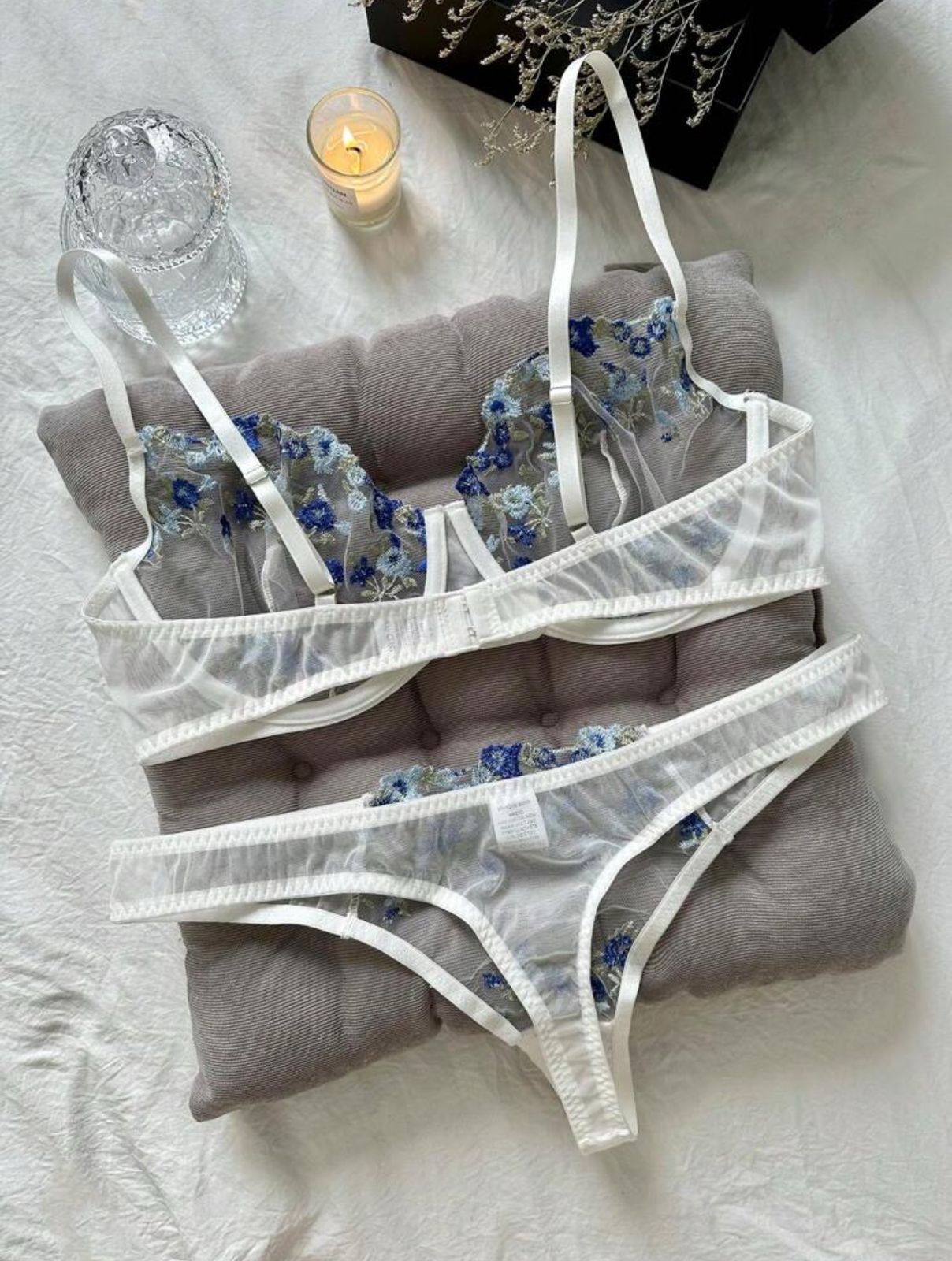 Plus Floral Embroidery Mesh Underwire Lingerie Set -- SIZE 1XL