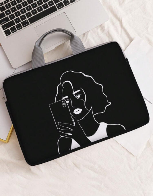 1pc Figure graphic reversible laptop bag (15 to 15.9 inch)