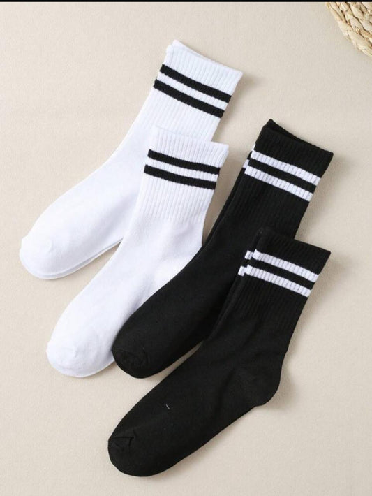 Women Black & White Sports Socks