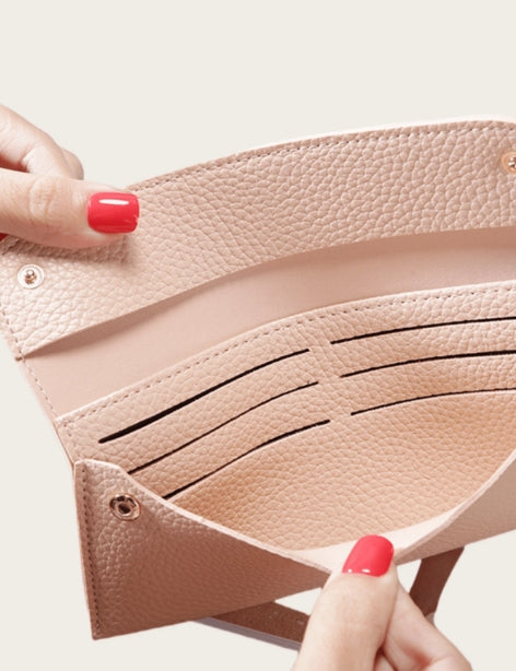 The Everyday Wallet Edit