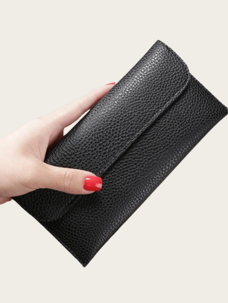 The Everyday Wallet Edit
