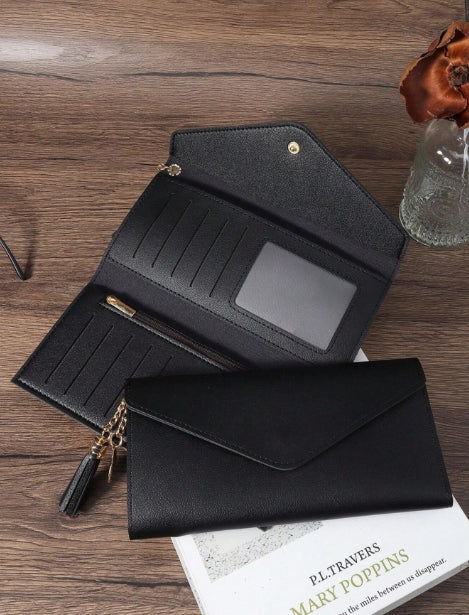 The Everyday Wallet Edit