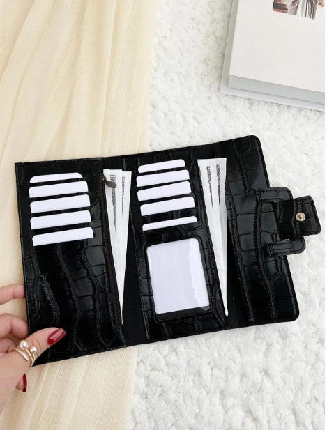 The Everyday Wallet Edit