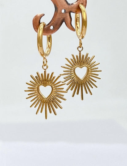 Heartflare Mini Hoops