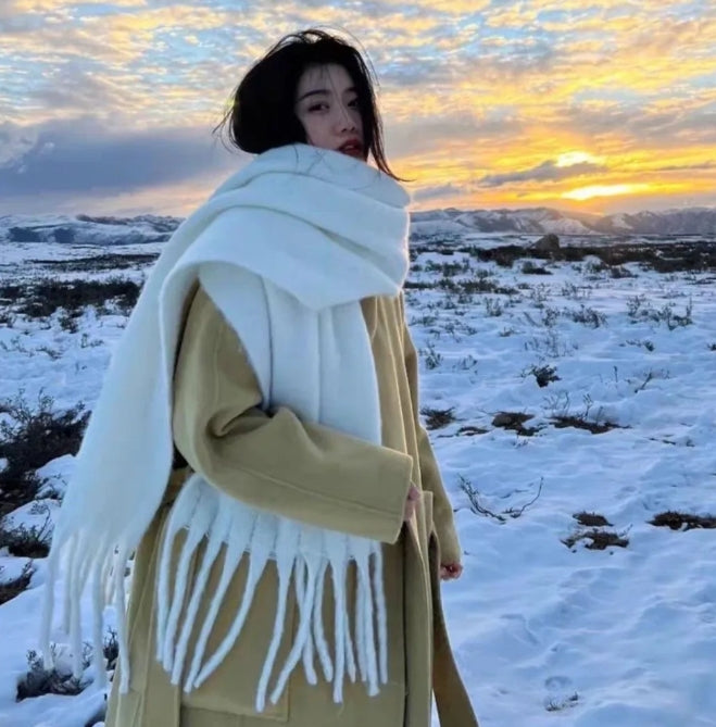 Cloudsoft Fringed Winter Scarf