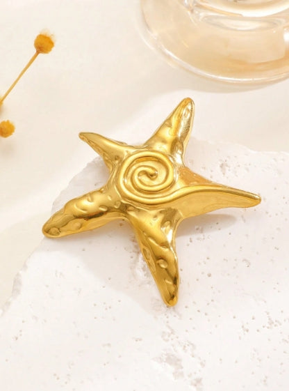 Minimal Pin Brooch