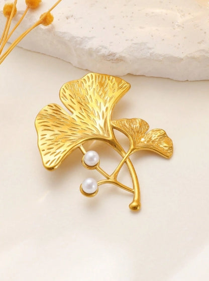 Minimal Pin Brooch