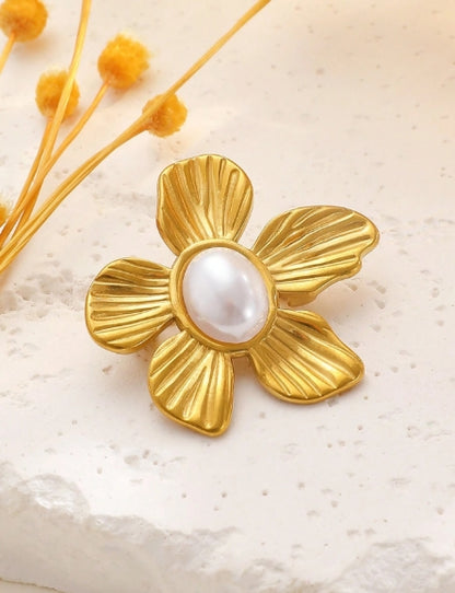 Minimal Pin Brooch