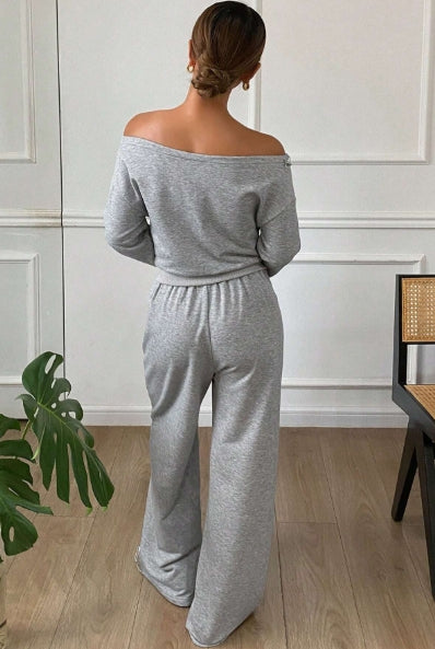 DAZY Grey Neck Zipper Blouse Set for Women and Wide Leg Pants -- SIZE XL