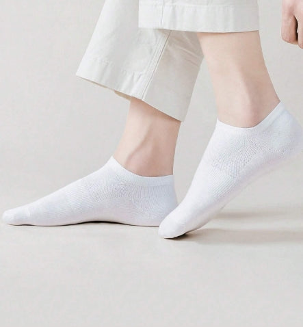 14 Pairs Women's Low Cut White Socks (39-43)