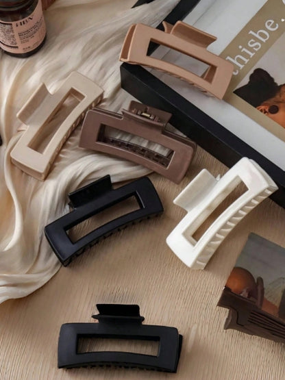 1pc Silicone Hair Claw - 10 cm (Random Shape)