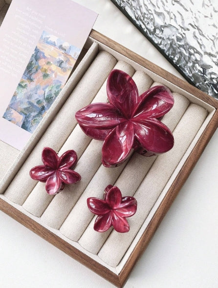 3pcs Floral Hair Clips Red Smudge (1L + 2S)
