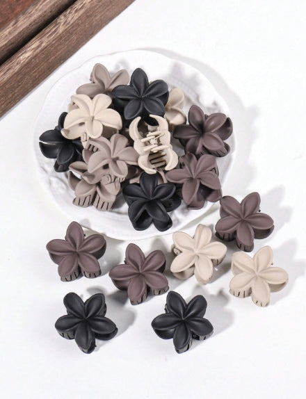 4pcs Mini Flower Matte Hair Claws 4cm