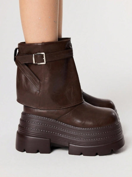 ROMWE Brown Boots - Size 39/40