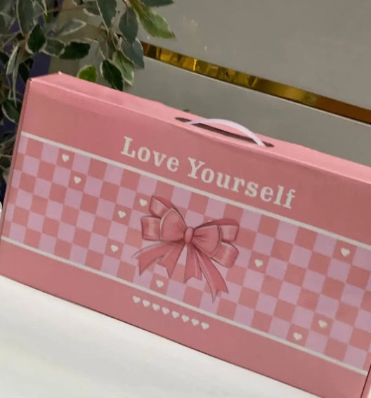 Blush Bow Serving Set