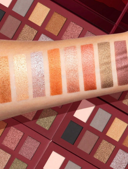 MISSLYN Desert Night Metallic Eyeshadow Palette