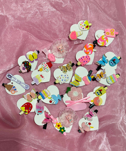 2pcs mini kids' hair clips (random shape)