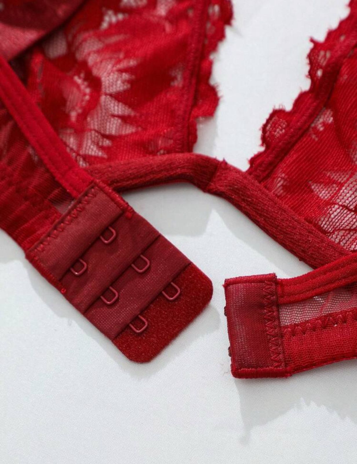 SHEIN Plus Size Burgundy Lace Wireless Bra -- SIZE 1XL