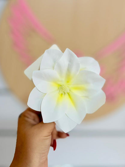 Oversized Bloom Flower Hair Claw Clip