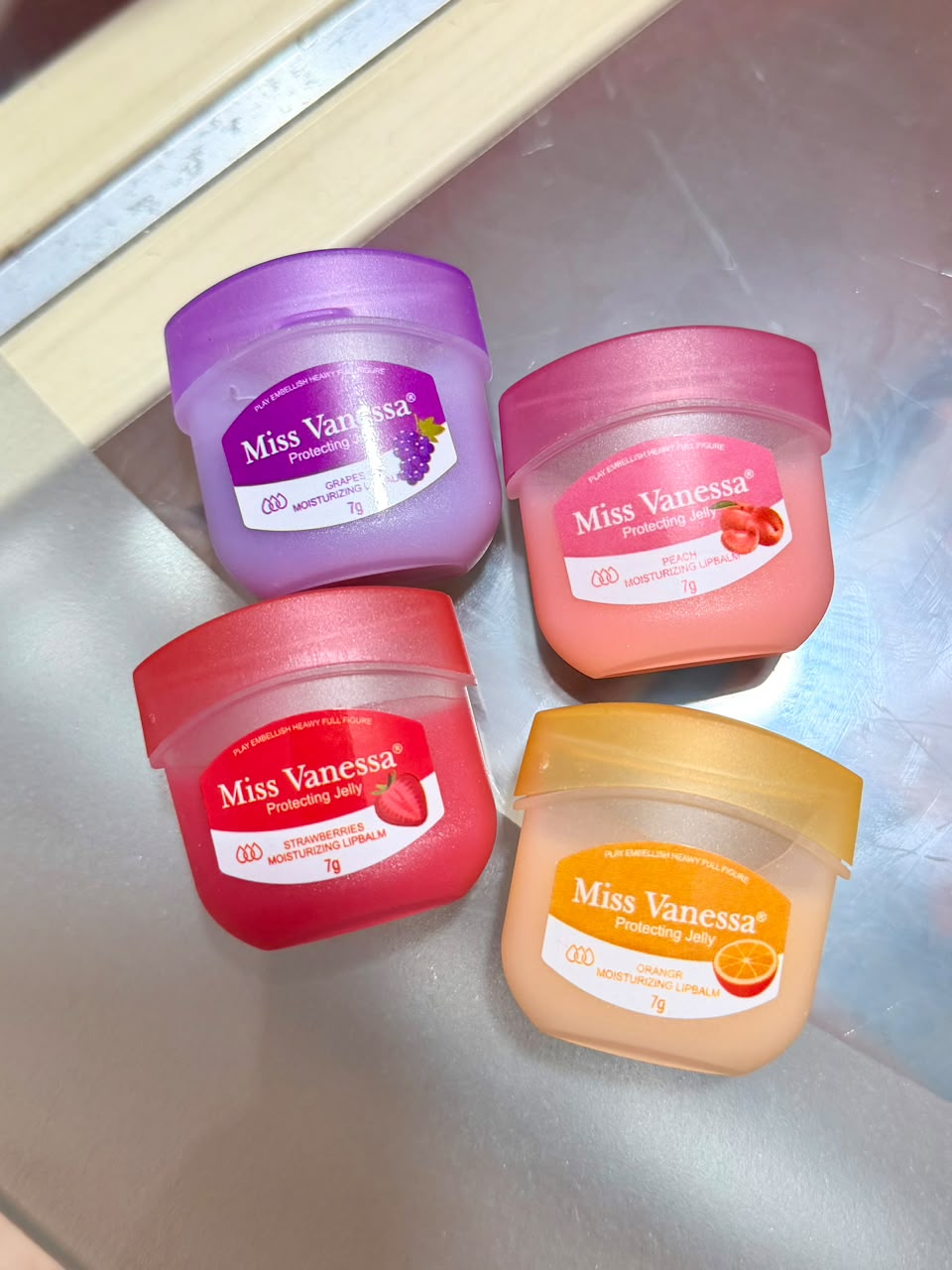 Miss Vanessa Protecting Jelly Lip Balm