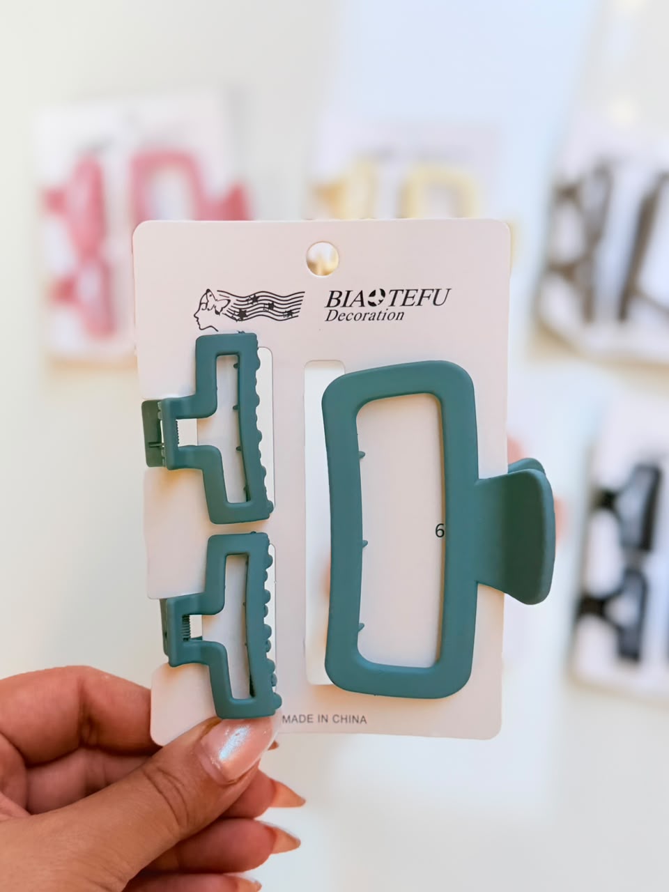 Modern Frame Hair Clip Set
