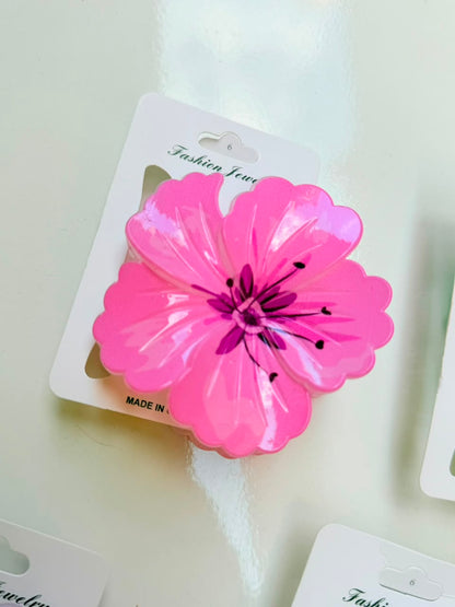 Bloom Statement Clip