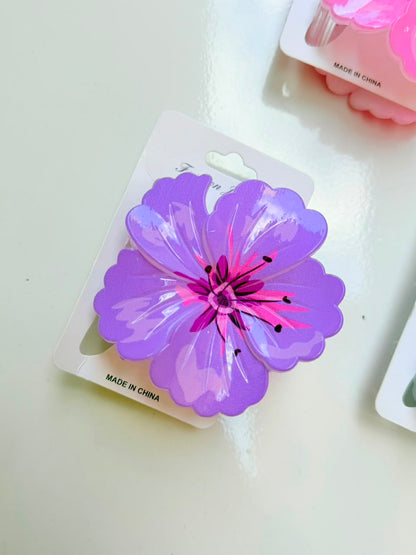Bloom Statement Clip