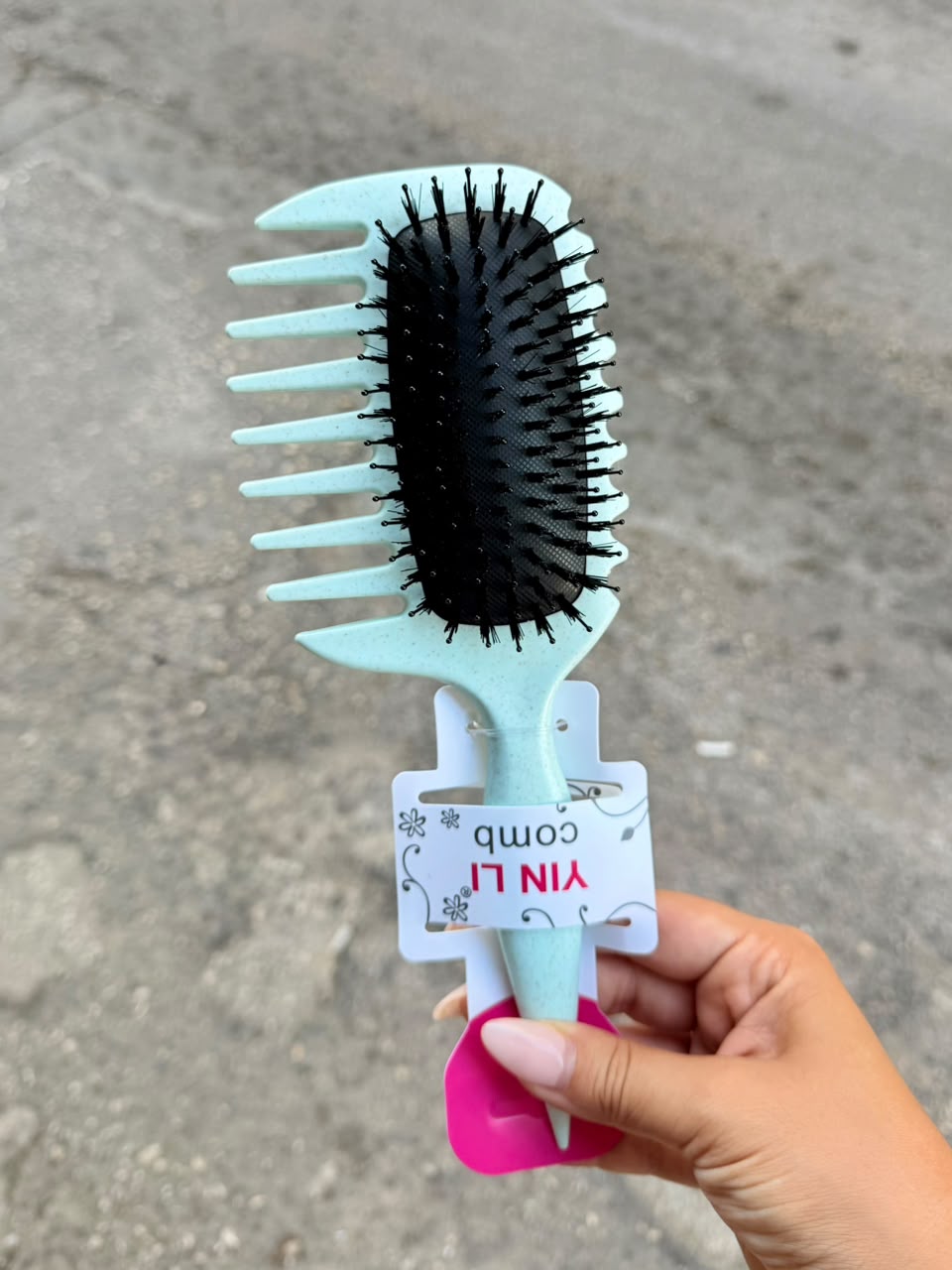 Cloud Glide Detangling Brush