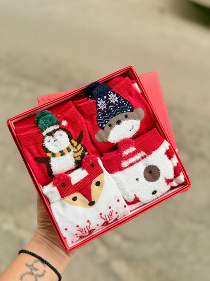 Christmas Character Socks – Gift Set of 4 Pairs