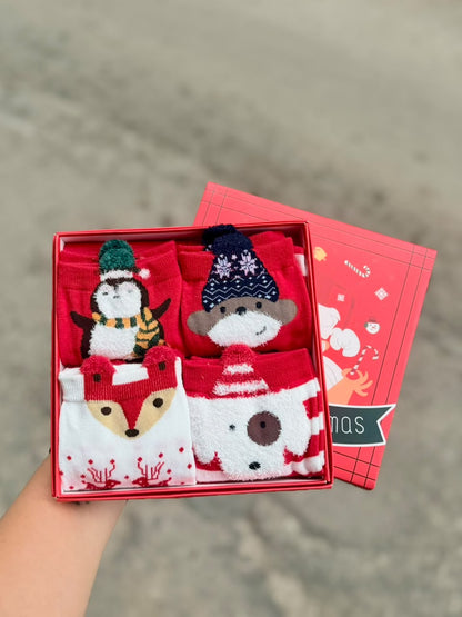 Christmas Character Socks – Gift Set of 4 Pairs