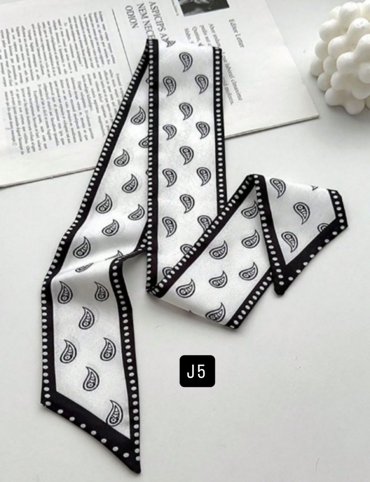 Mini Twist Scarf