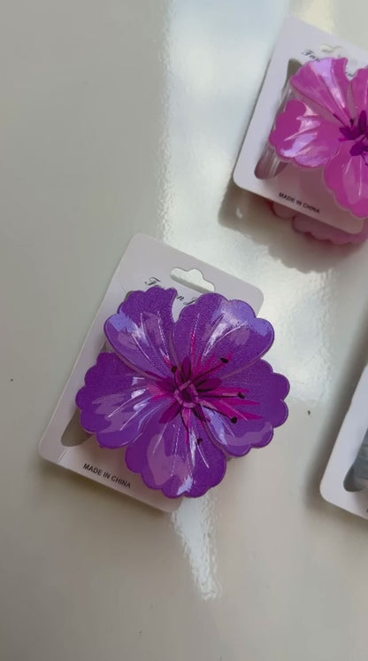Bloom Statement Clip